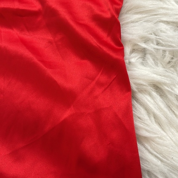 FASHION NOVA London Satin Mini Dress Red Size Medium New - Picture 10 of 13